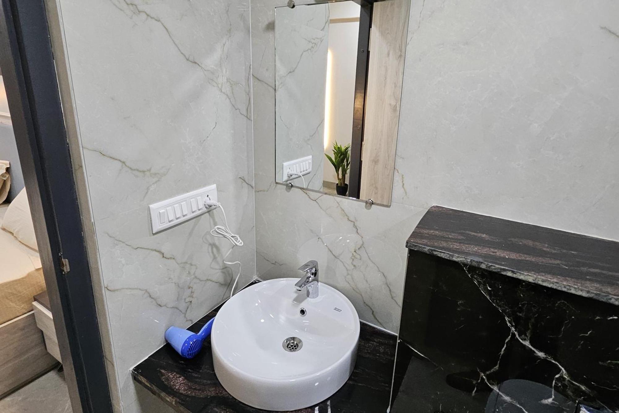 Urban Suites By Blusalzz, Jaipur - Rajasthan Екстериор снимка